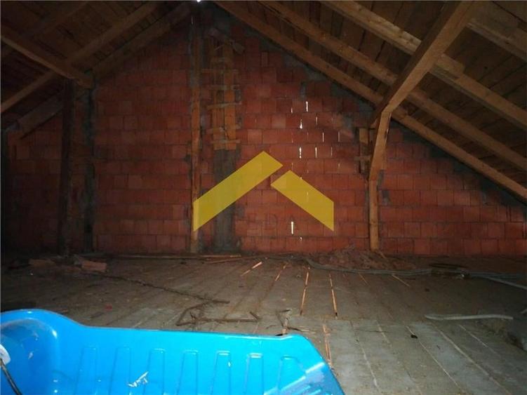 Casa de vanzare zona Parneava - 14