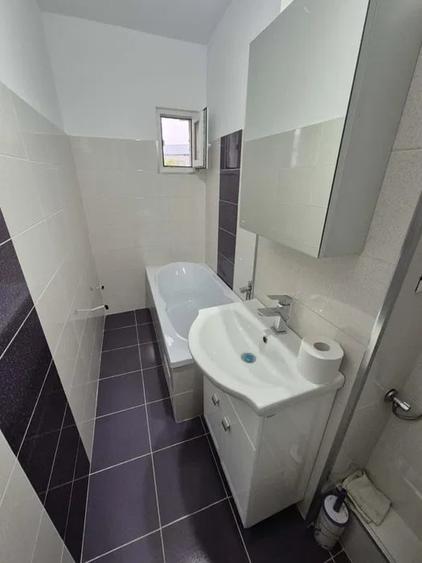 Apartament 2 camere Zona Plevnei - etaj 3 - 56 mp - 4