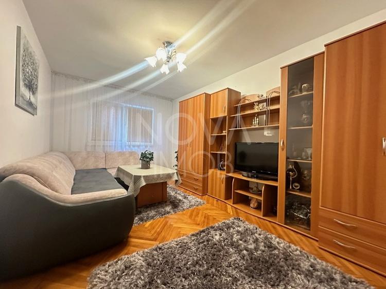 Apartament 3 camere, decomandat - Str. Semaforului - 2