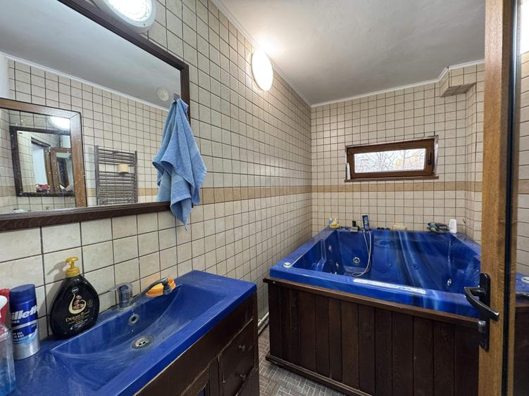 IMOBIL cu 3 cladiri, 14 camere, 6 bai, T= 611 mp, ultracentral,Caracal - 19