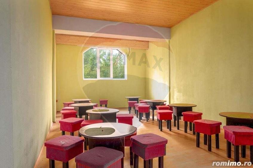 Hotel, Pensiune, Han, Camin de batrani / muncitori, Loc de evenimente - 17