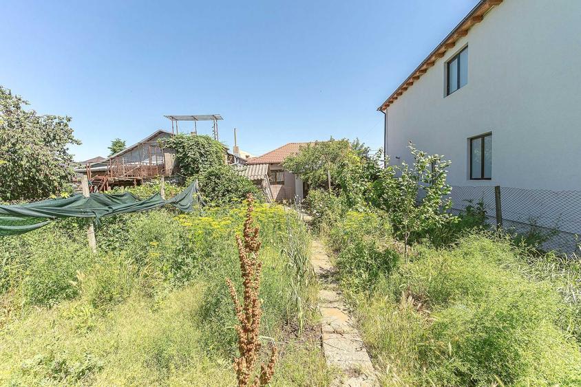 Casă cu 3 camere cu Teren 354 Mp în Central