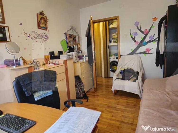 Apartament de vanzare, cu 3 camere decomandat, 76 mp, zona c - 5