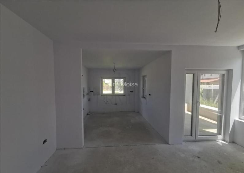 Duplex personalizare interioara - compartimentare excelenta