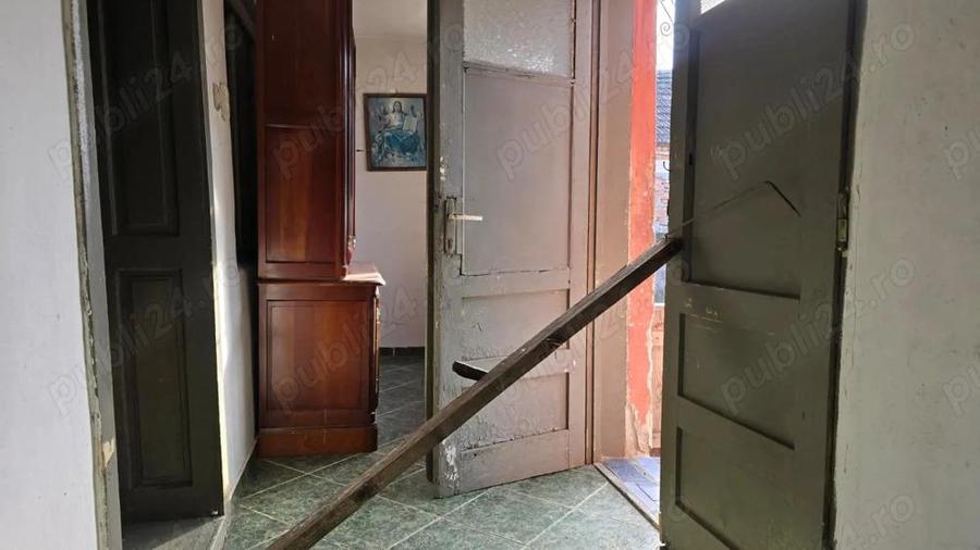 Casa de vanzare in Branisca - 9