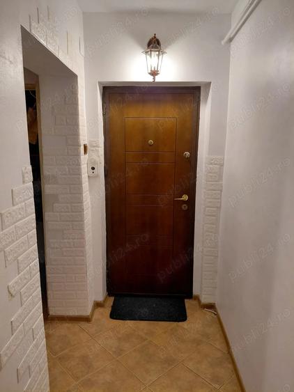 VAND apartament 3 camere decomandat, etaj 1 4, in Foc?ani, zona Inspectorat ?colar Vrancea. - 10