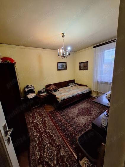 Vand apartament 2 camere strada principala - 5