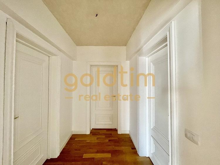 VILA LUXOASA/RENOVATA COMPLET/ PISCINA/ FINISAJE DEOSEBITE/ GARAJ - 42