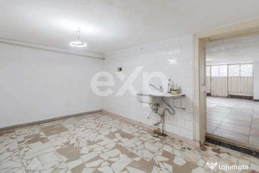 Casă cu 4 camere cu Teren 188 Mp în Central