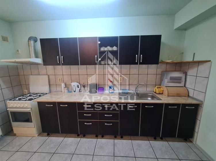 Casa, 4 camere, 3 locuri de parcare, zona Sagului - 11