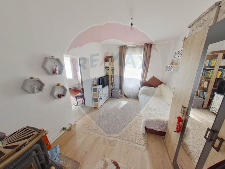 Casa / Vila cu 4 camere de vanzare in zona Ultracentral - 1