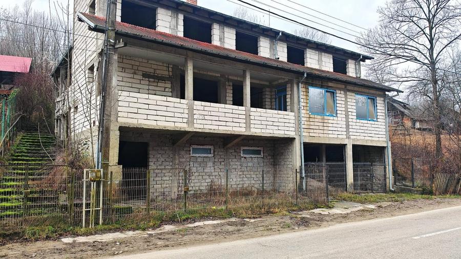 Oportunitate de investitie – Imobil in Comuna Bradulet, sat Bradetul, judetul Ag - 1