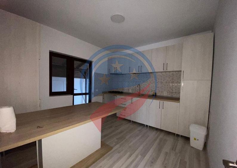 CASA FINALIZATA SI MOBILATA ZONA LAPUS - 8