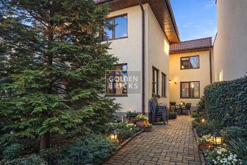 Piata Domenii | Prima inchiriere | 6 Camere | Parcare - 1