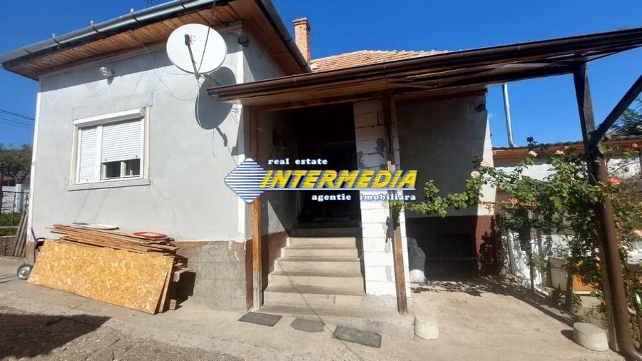 Casa curte si gradina la 15 km de Alba Iulia, Com. Berghin - 7