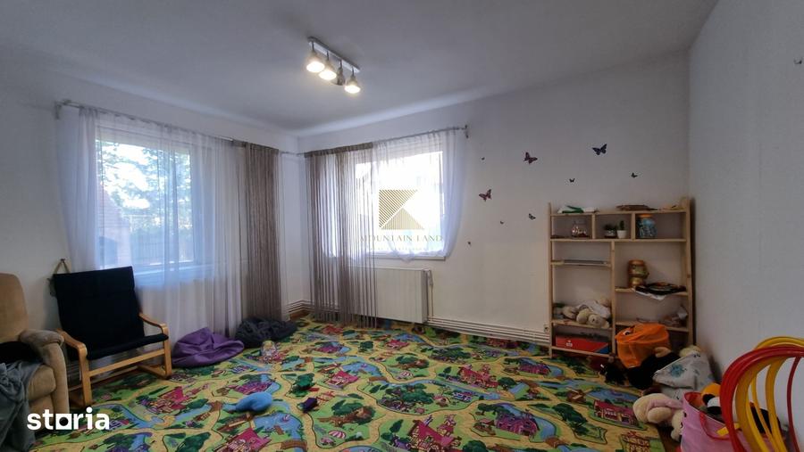 Spațiu comercial, de 100 mp, în Florilor