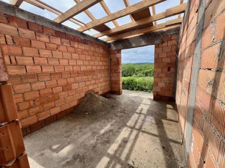 A 1638 De vanzare casa, tip duplex in Mure? -Livezeni - 10