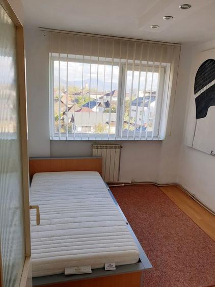 Inchiriez ap 4 cam ferentzi.k 37/19 450 - 1