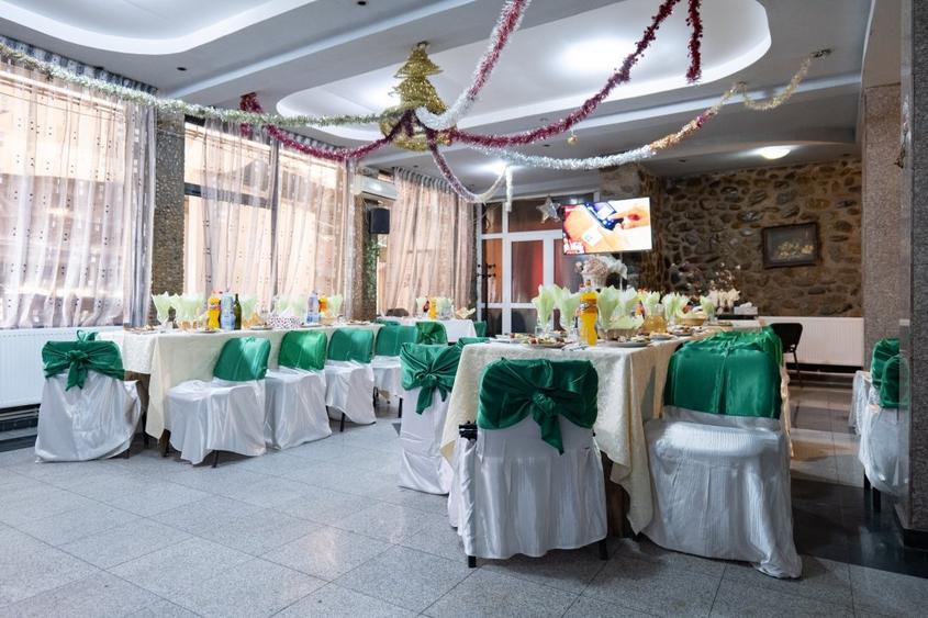 Complex Turistic Padurea  Saru-17 Km de Slatina - 6