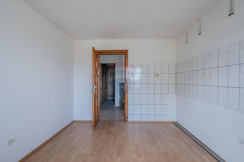 Comision 0 | Constructie cu teren 7000 mp in Dobolii de Jos, Covasna - 13