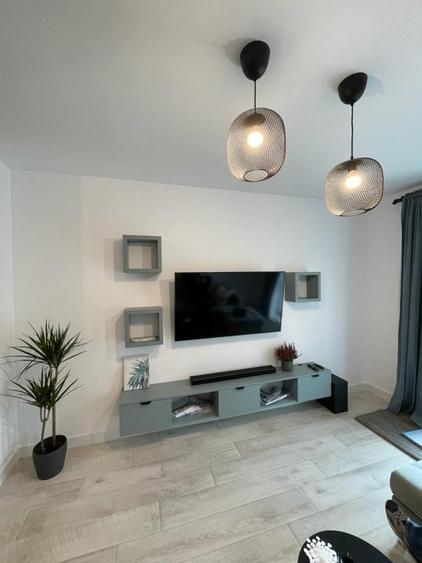 Ap. 2 camere, et 7/12, Expozitiei/Parcului, nou - 4