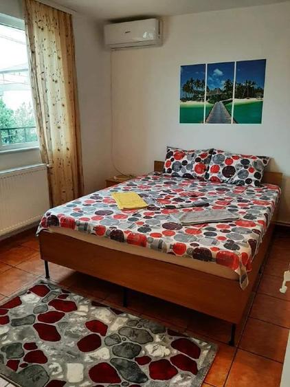 De vanzare duplex 7 camere - 1