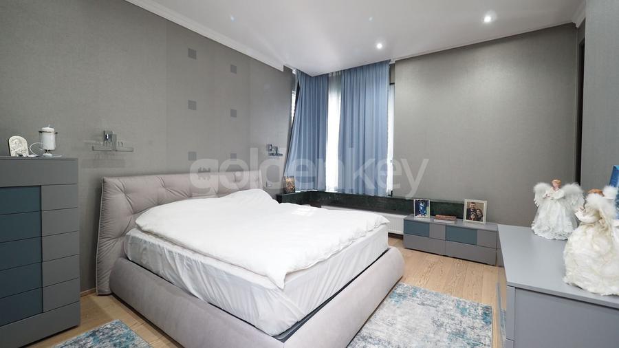 Vilă impresionantă pe un singur nivel | piscina | 2 garaje - 18