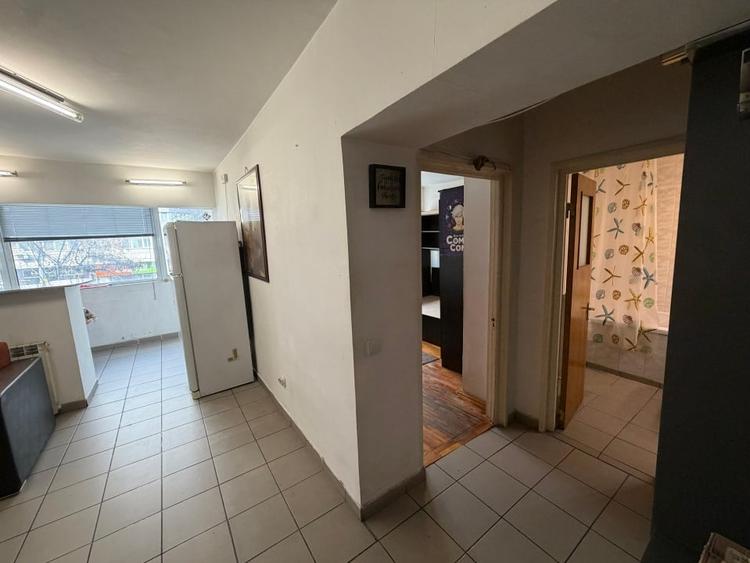 Piața Victoriei | 2 camere | Etaj 1 | Bloc 1980 | Balcon închis - 11