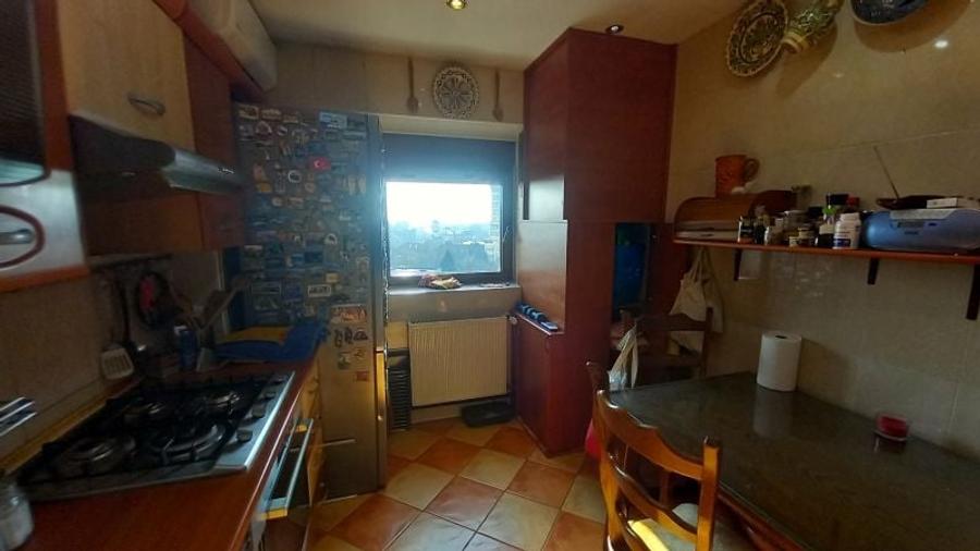 Piata Iancului,4 camere,amenajat deosebit,imobil 1984 - 17