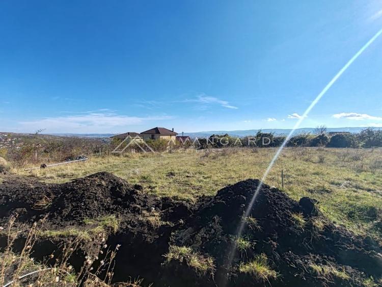 TEREN cu PUZ  | 529 MP| UTILITATI| zona  str .Odobesti - 3