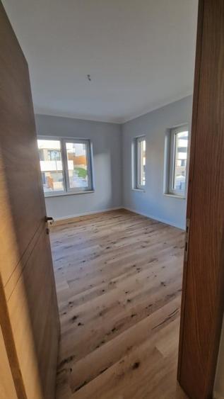 Ansamblu de duplexuri, 4 camere, garaj, gradina, zona Bv Municii - 16