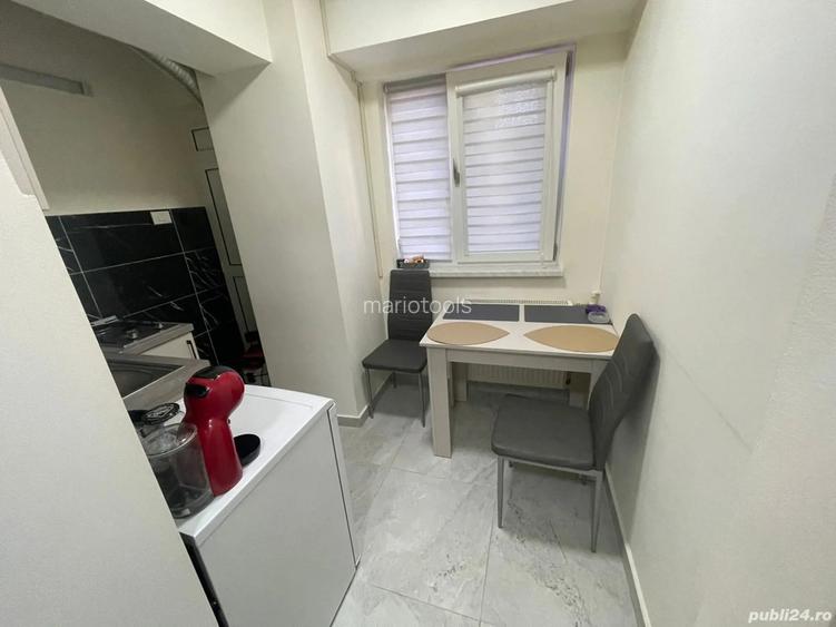 Garsoniera regim hotelier