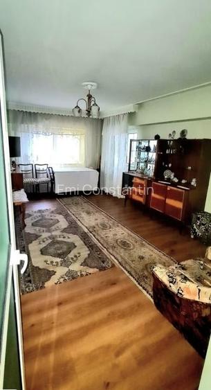 Oancea-Esplanada-2 Camere Decomandat 57mp+boxa-bloc 88'