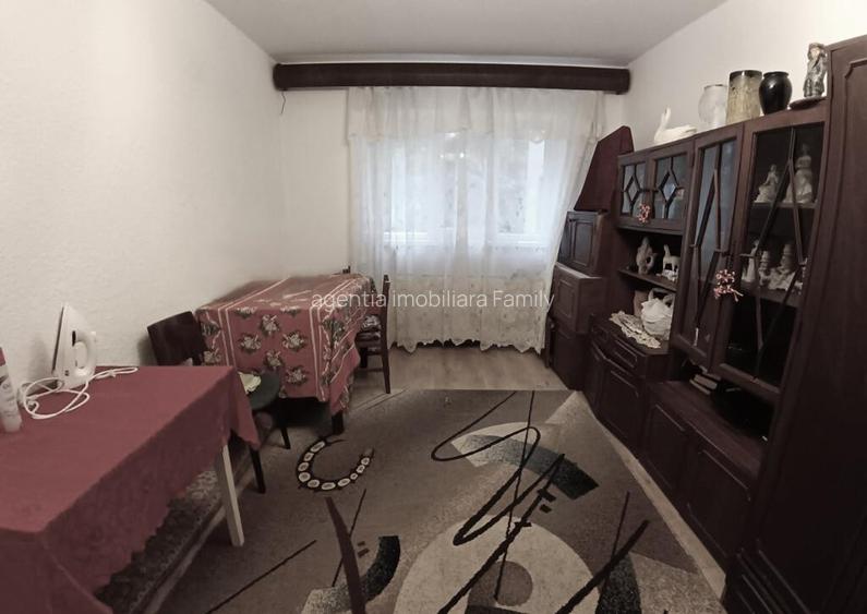 Apartament cu 2 Camere et 1 in Obcini