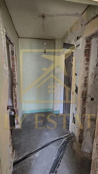 Apartament cu 2 camere în Mihai Bravu