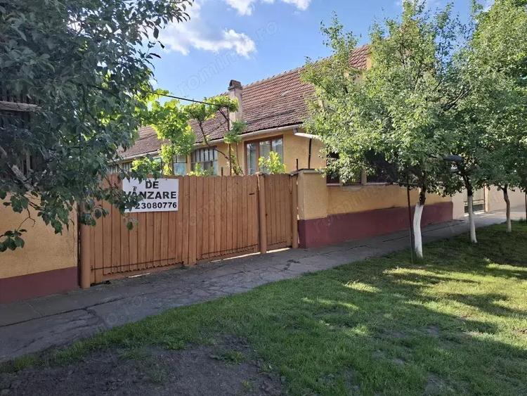 Casa 5 camere cu teren generos in Seitin judetul Arad- - 1