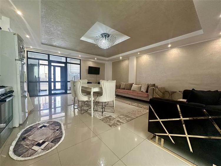 Casa de Vis in Inima Constantei - P+1+M - Zona Casa de Cultura - 11