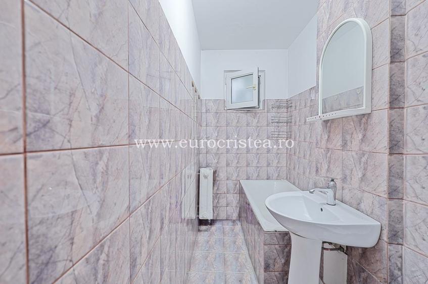 Apartament cu 2 camere de vânzare în Mangalia la doar 700 m de portul turistic - 6