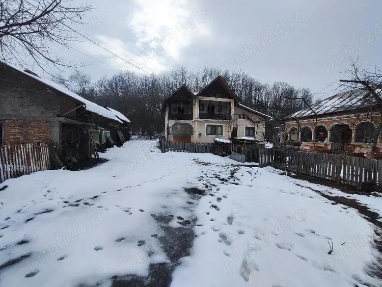 Casa si teren de vanzare intr-o zona inconjurata de paduri si aer curat, langa ora?ul Gae?ti - 9