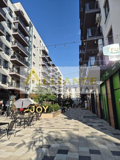 Apartament cu 2 camere decomandat, mobilat în Sud