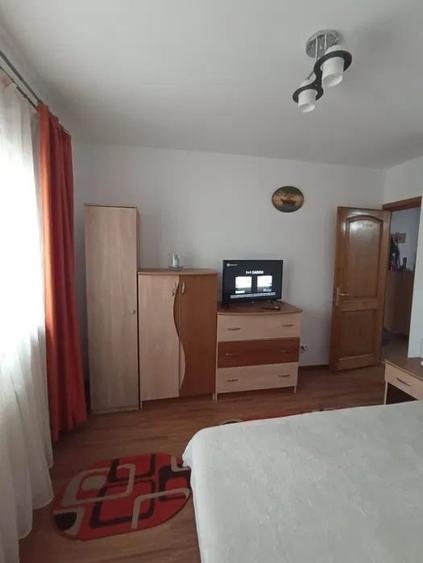 Apartament cu 2 camere decomandat în Galata - 3