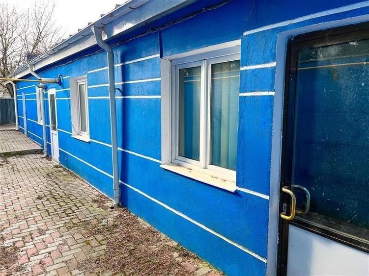 Hala & CURTE libera  SemiCENTRAL - 3