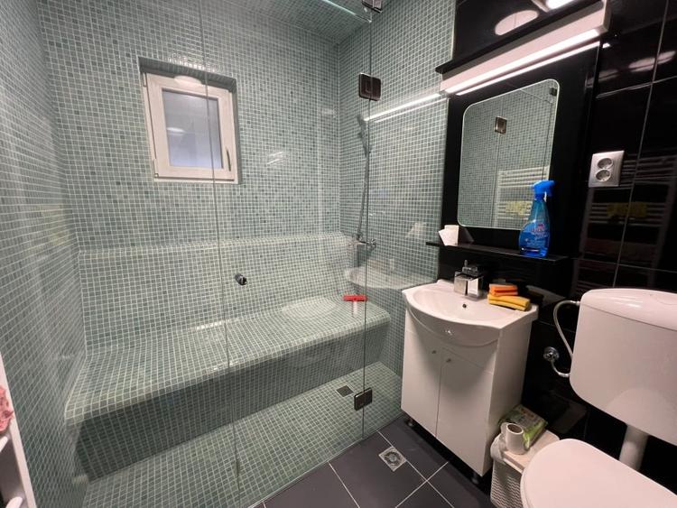 Triplex dispus pe 3 nivele, zona Teilor cu garaj subteran - 6