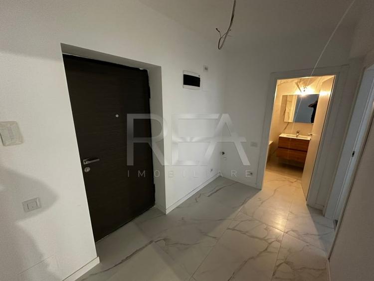 2 Camere , Decomandat , Bloc 2025 , Metalurgiei - 9