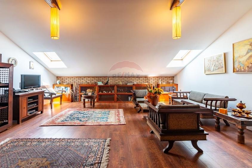 Vila 8 camere si 1.000 mp de teren in Corbeanca - 8