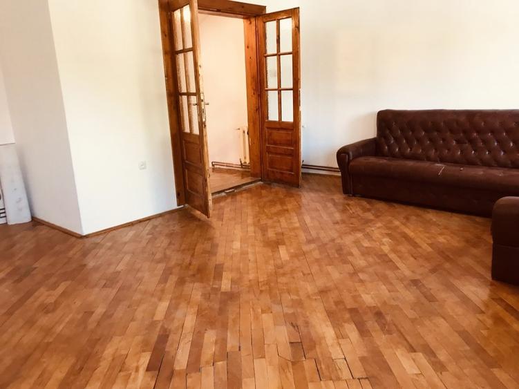 Casa artera principala pretabila afacere / locuit - 4