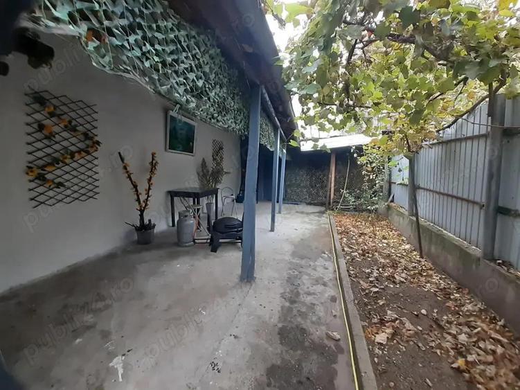Vanzare Casa caramida, suprafata este de 200.mp., mobilata si utilata str. Grivitei - Pictor T Aman - 1