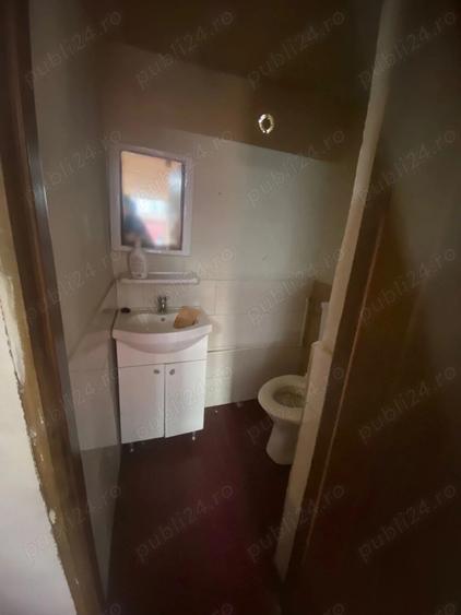 Casa cu posibilitate de dezvoltare comerciala - 2