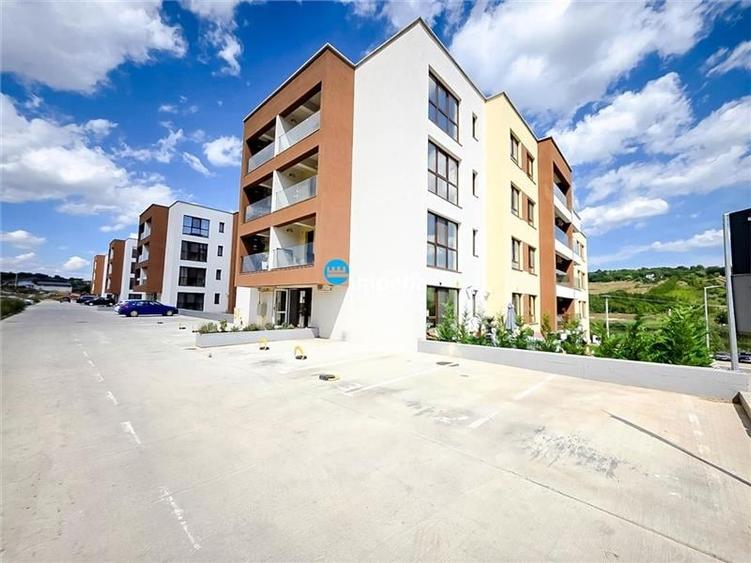 Apartament modern cu terasa spectaculoasa  Complex 7Moon Aroneanu - 9