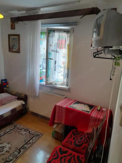 Apartament 3 camere, zona Vasile Aaron, de vanzare